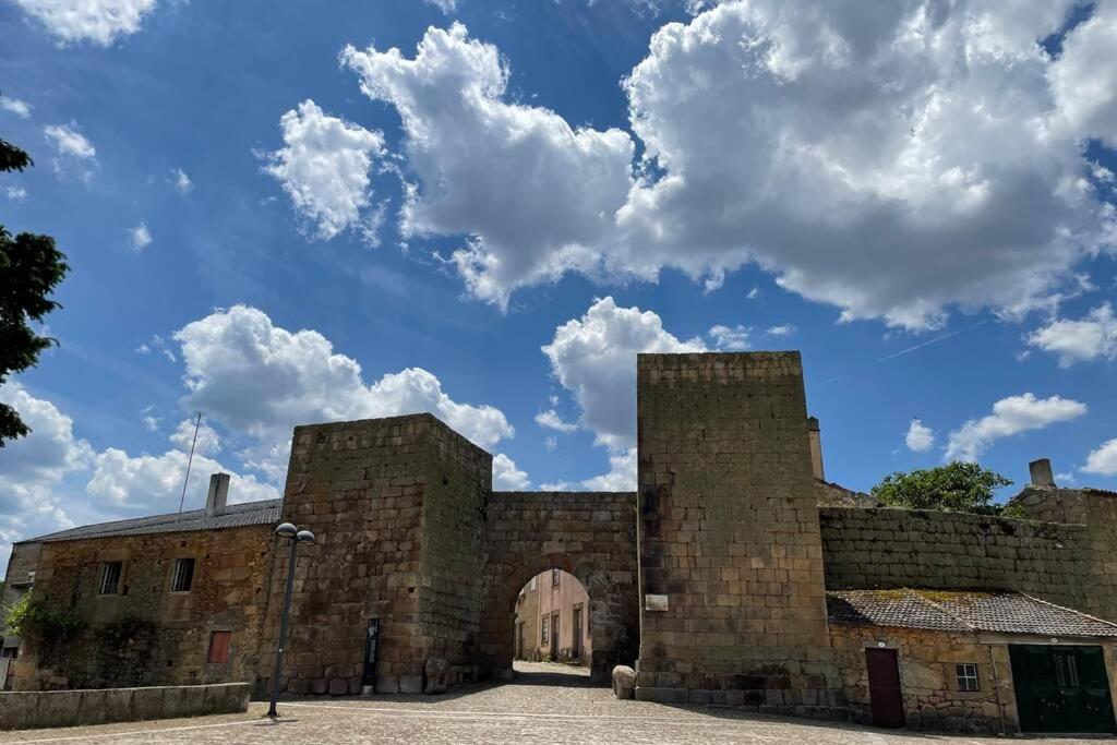 Вілла Casa De Sampaio - Castelo Mendo Екстер'єр фото